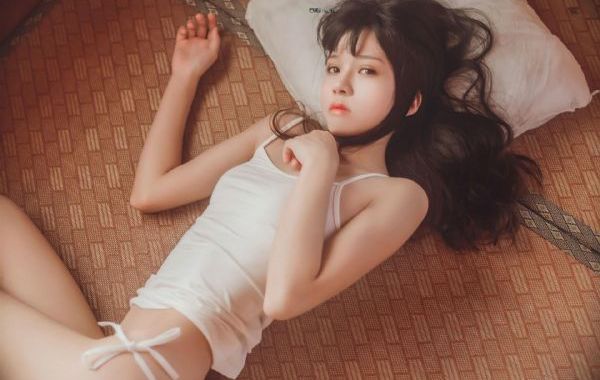 制服翘臀警花被巨大进入影视_1080完整视频观看
