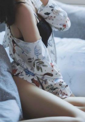香蕉丝瓜草莓榴莲绿巨人免费软件_剧情片手机在线观看