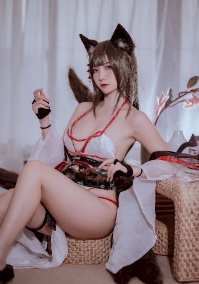 日韩AV美女无删减在线观看_高清在线播放