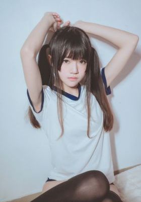 少妇擦油高潮喷水爽翻天_DVD神马影院手机在线